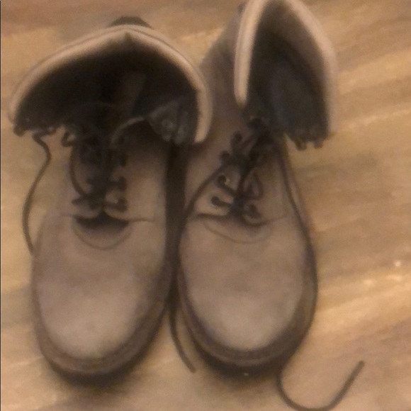 Shoes - Picture 1 of 6